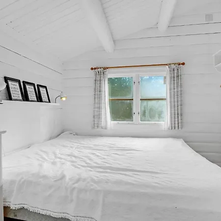 Semesterbostad 3 Bedroom Lovely In Romo Molby